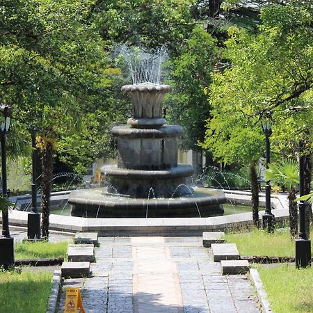 Legends Tskaltubo Spa Resort Екстер'єр фото