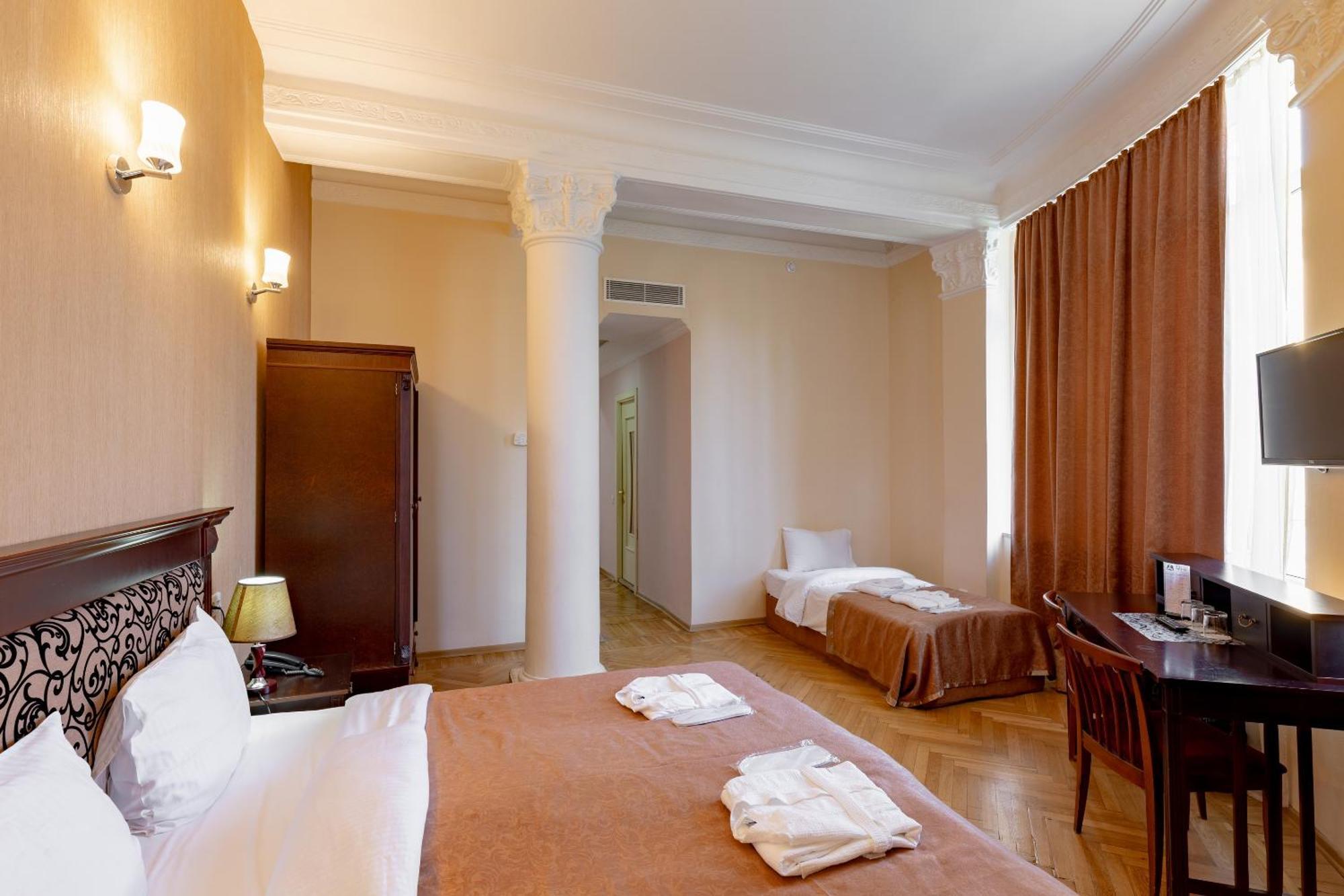 Legends Tskaltubo Spa Resort Екстер'єр фото