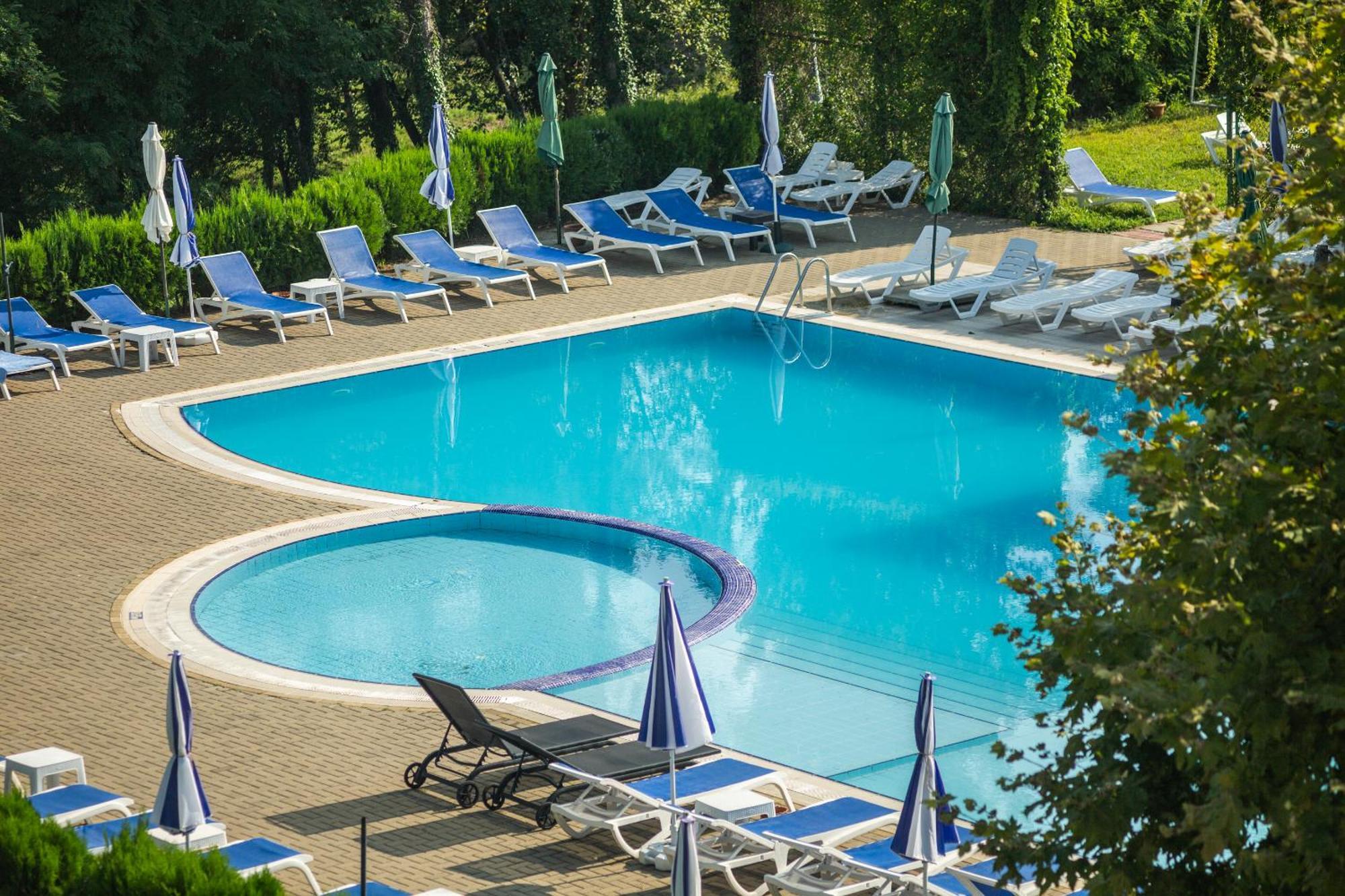 Legends Tskaltubo Spa Resort Екстер'єр фото