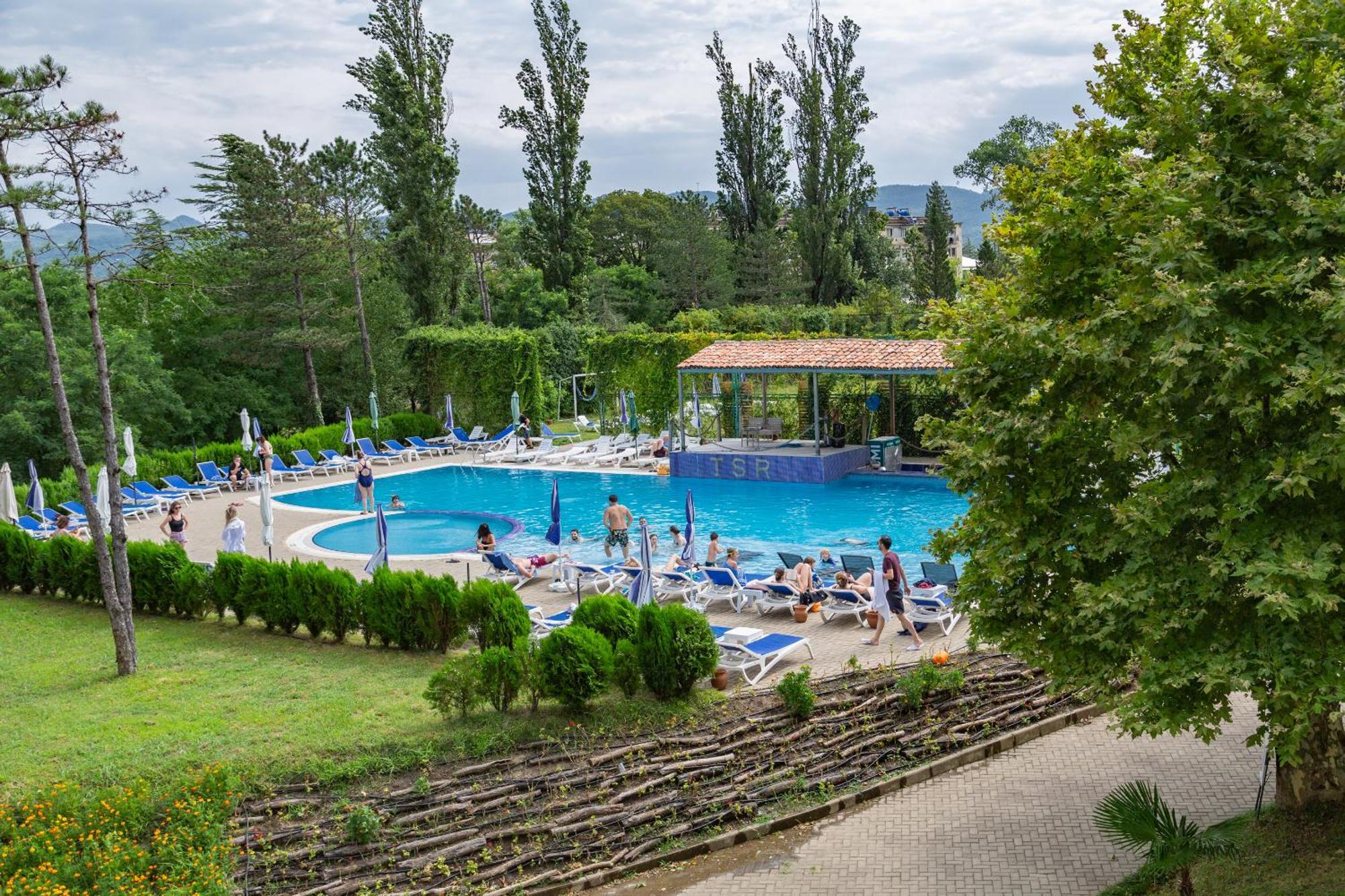 Legends Tskaltubo Spa Resort Екстер'єр фото
